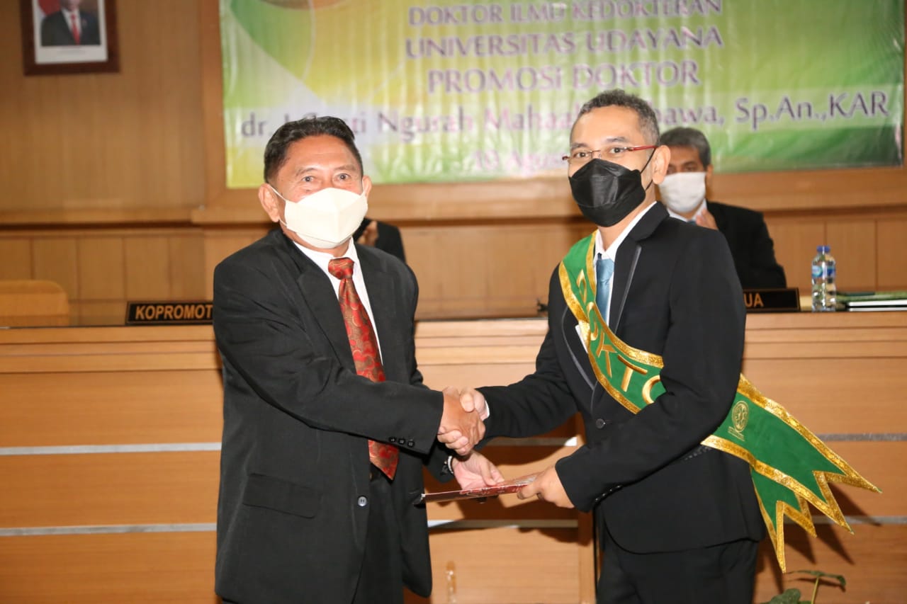 IGN Mahaalit Aribawa Receives a Doctorate in Medicine for His Work on Mechanisms to Prevent Postoperative Pain.